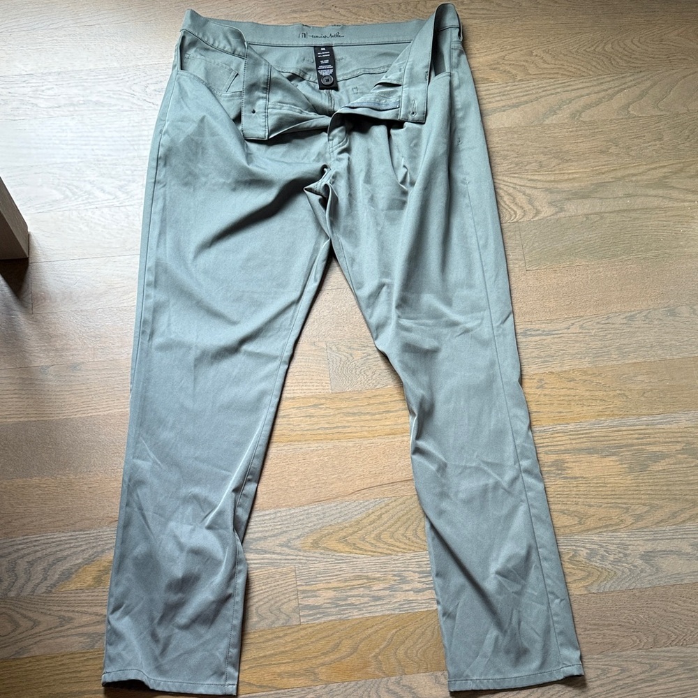 Men’s Travis Mathew Pants